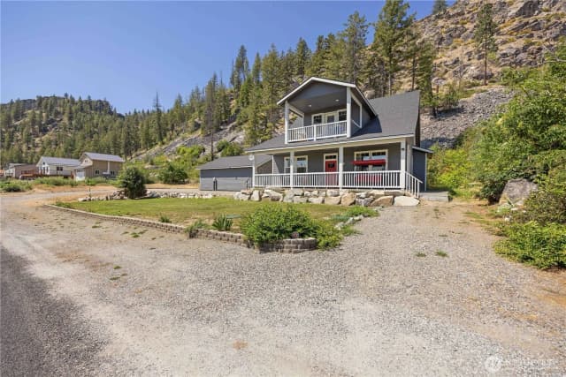 Property photo for 48 Golf Course Drive, Pateros photo 2