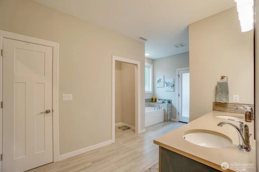 Property photo for 2234 S Victory Court, Ridgefield photo 29
