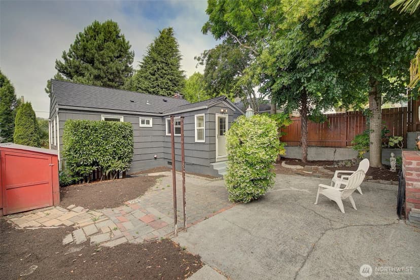 Property photo for 8222 35th Avenue Sw, Seattle photo 33
