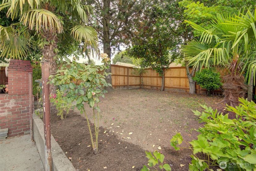 Property photo for 8222 35th Avenue Sw, Seattle photo 34