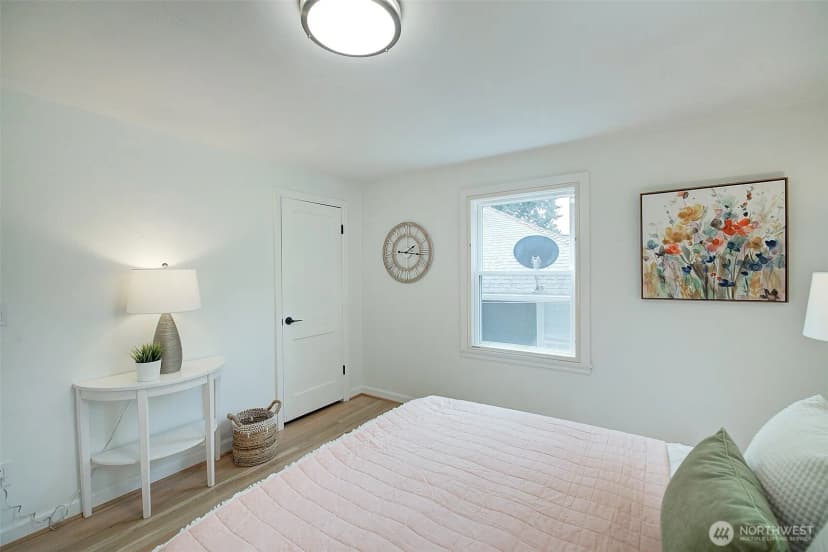 Property photo for 8222 35th Avenue Sw, Seattle photo 19