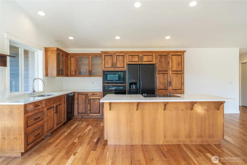 Property photo for 105 E Raymond Avenue, Chelan photo 23