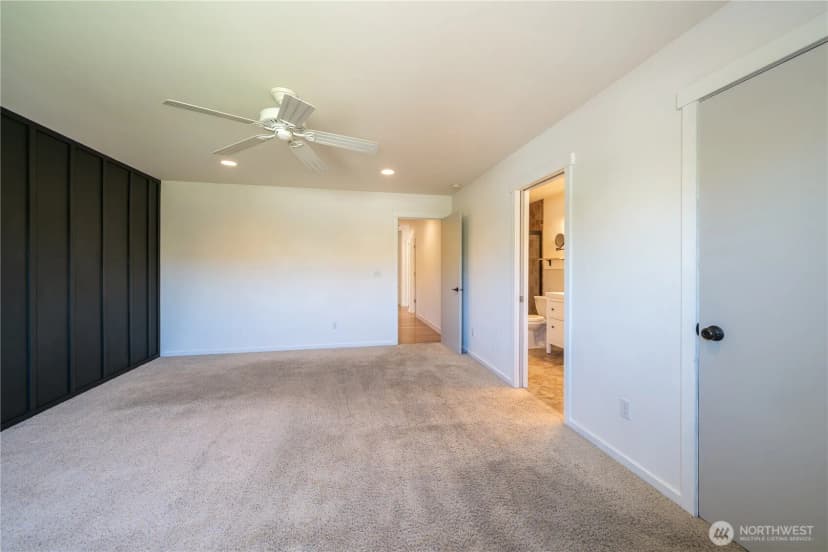 Property photo for 105 E Raymond Avenue, Chelan photo 10