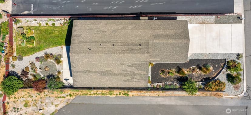 Property photo for 105 E Raymond Avenue, Chelan photo 36