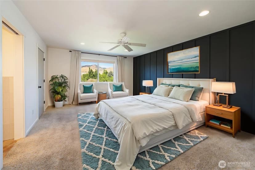 Property photo for 105 E Raymond Avenue, Chelan photo 9