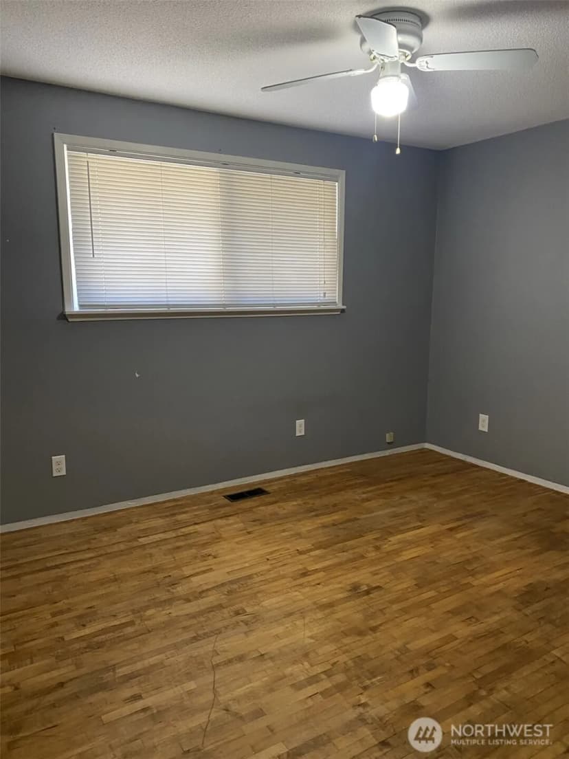 Property photo for 5901 86th Street E, Puyallup photo 19