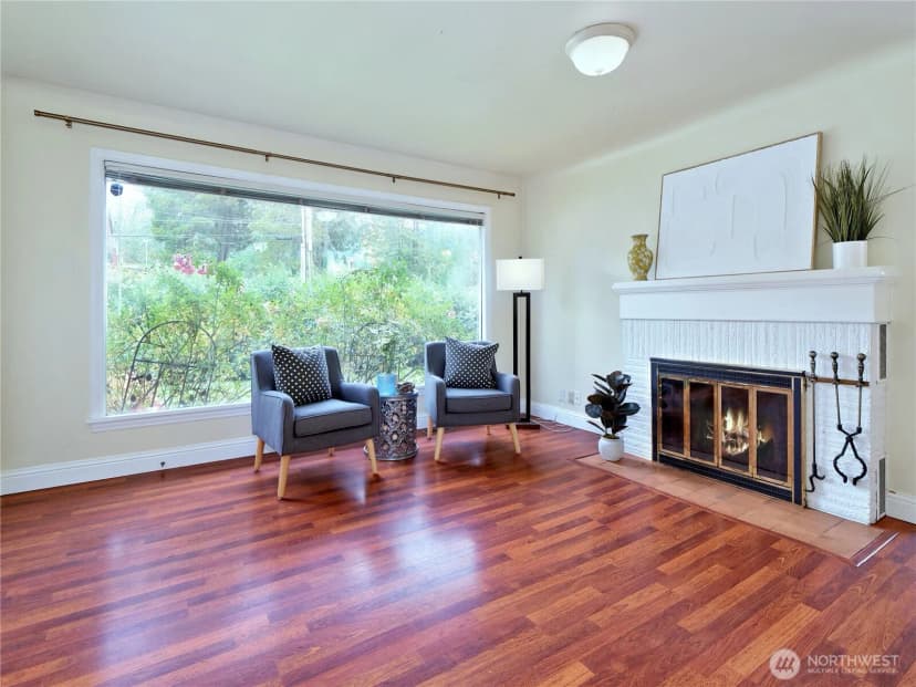 Property photo for 30 Se Bush Street, Issaquah photo 4