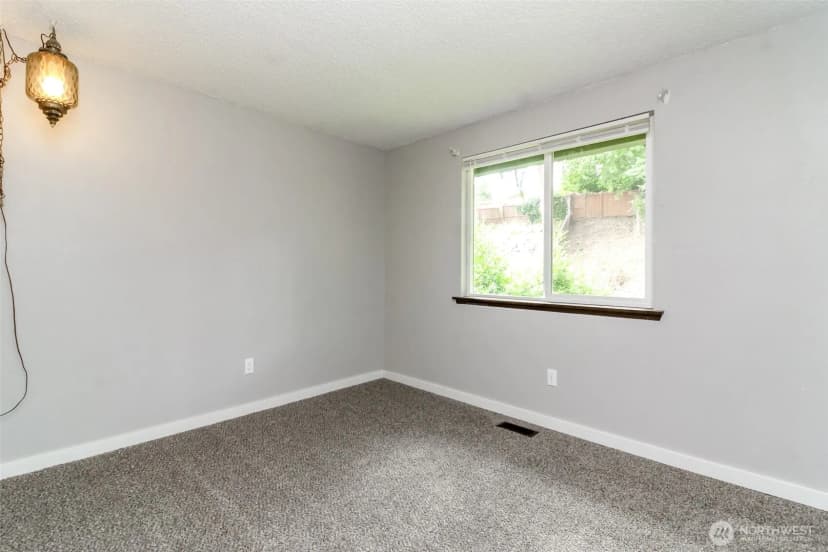 Property photo for 416 142nd Street Ct S, Tacoma photo 24