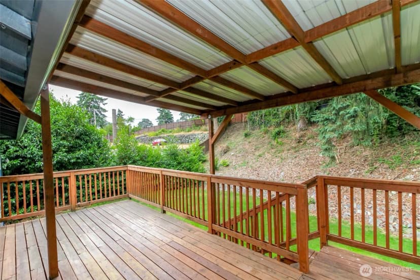 Property photo for 416 142nd Street Ct S, Tacoma photo 11