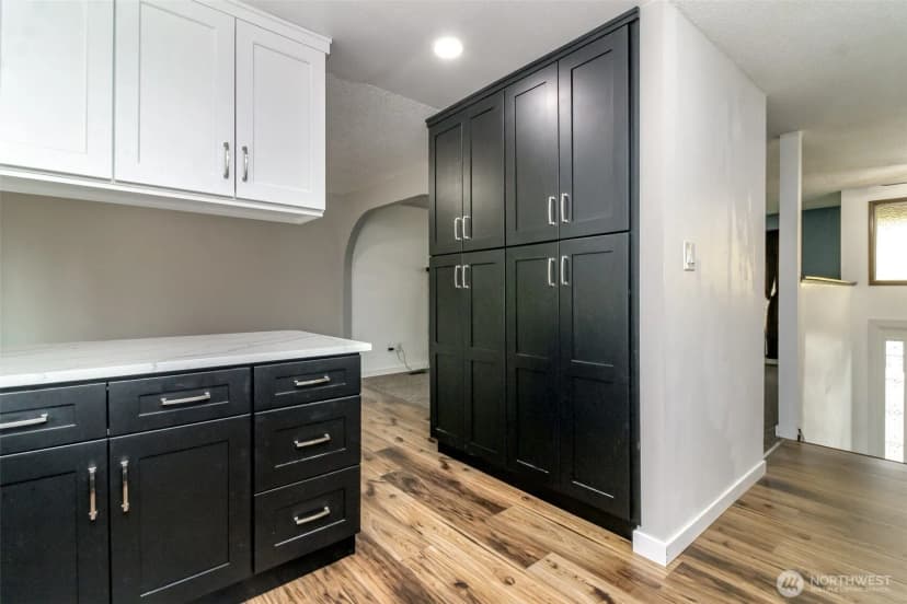 Property photo for 416 142nd Street Ct S, Tacoma photo 9