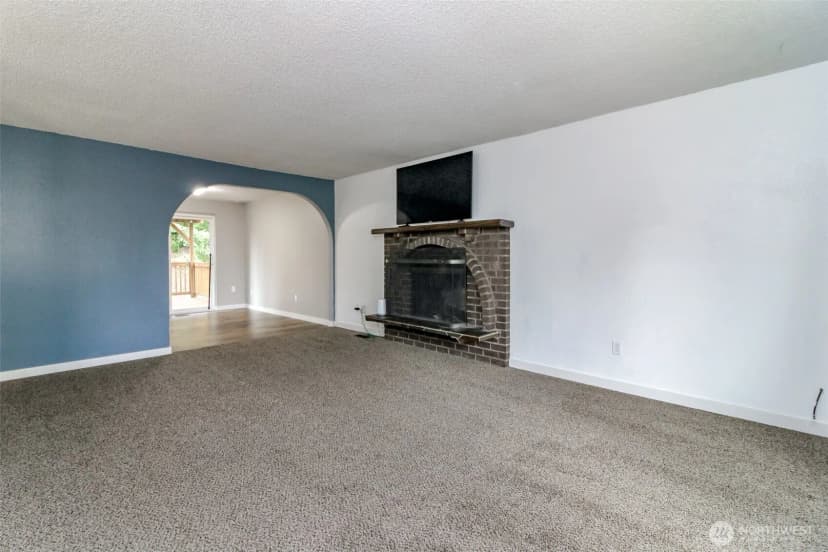 Property photo for 416 142nd Street Ct S, Tacoma photo 7
