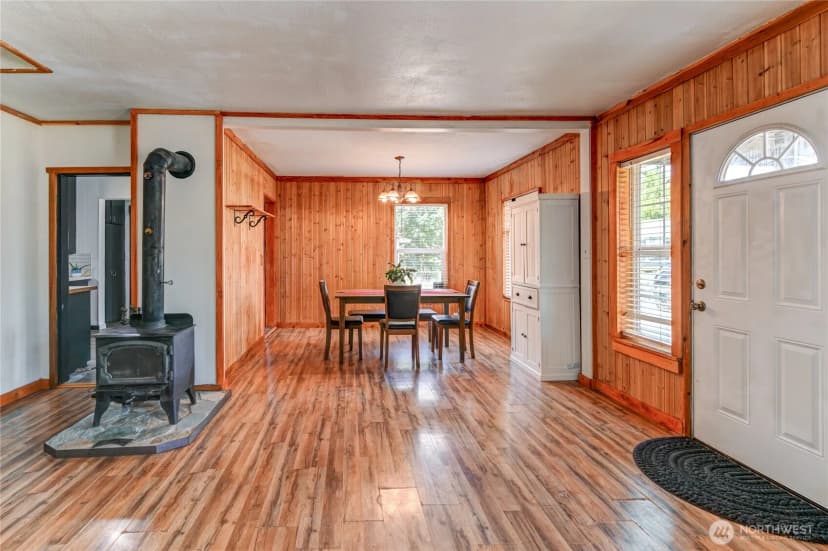 Property photo for 203 E 4th Street, Bucoda photo 7