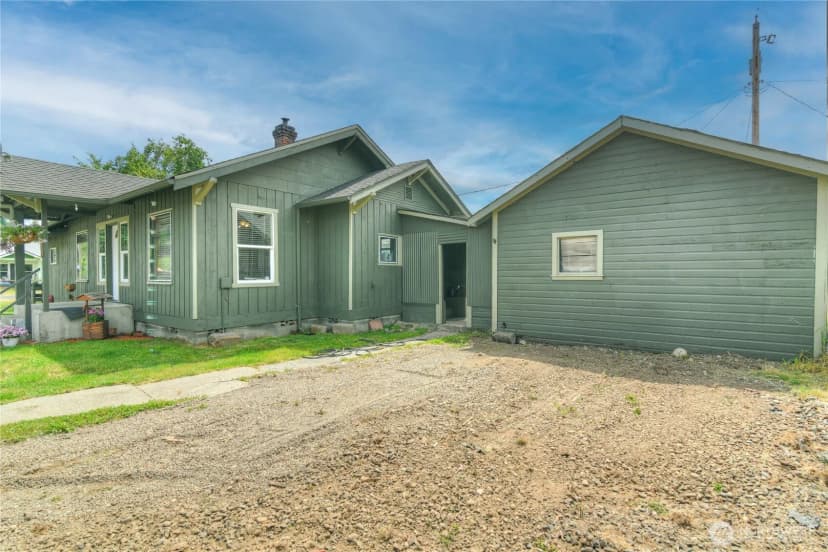 Property photo for 203 E 4th Street, Bucoda photo 25