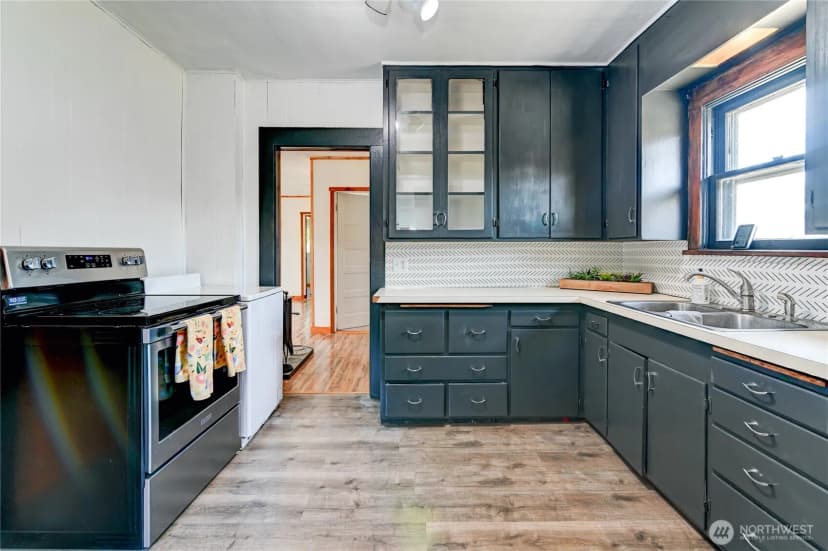 Property photo for 203 E 4th Street, Bucoda photo 15