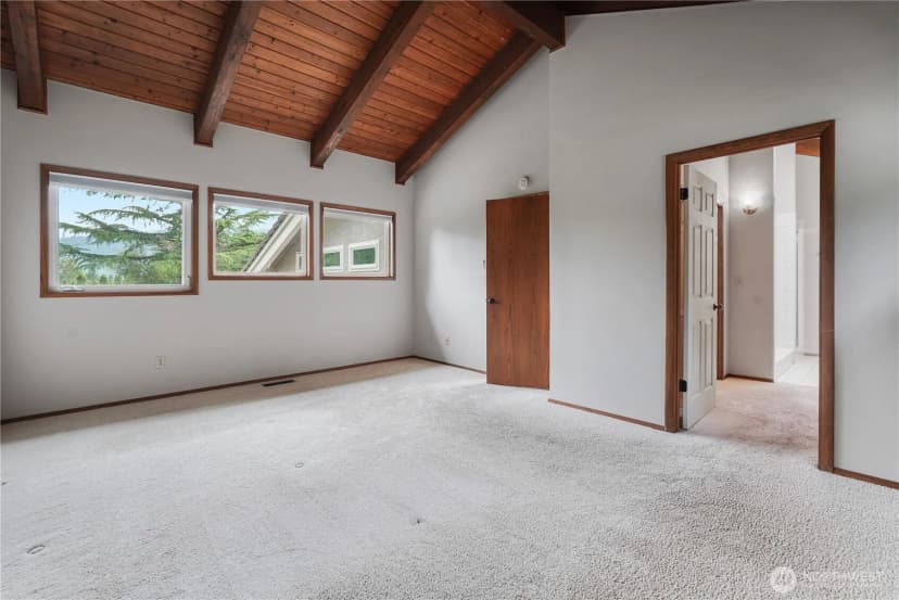 Property photo for 8421 374th Place Se, Snoqualmie photo 17