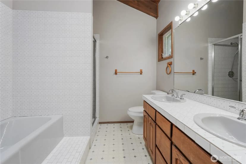 Property photo for 8421 374th Place Se, Snoqualmie photo 20