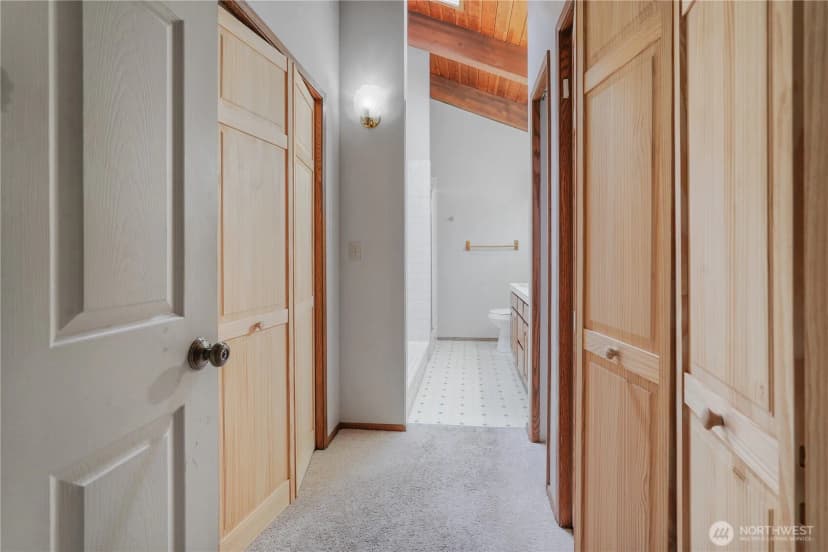 Property photo for 8421 374th Place Se, Snoqualmie photo 18