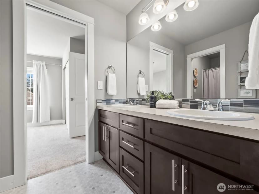 Property photo for 4091 Sawtooth Court, Gig Harbor photo 19
