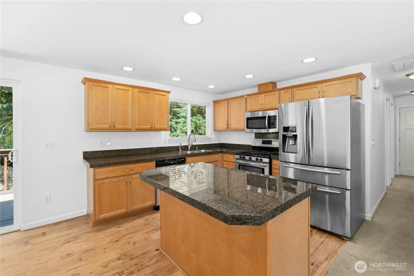 Property photo for 3615 Ryan Street Se, Lacey photo 8