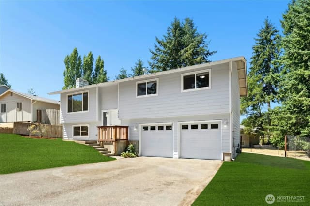 Property photo for 3615 Ryan Street Se, Lacey photo 2