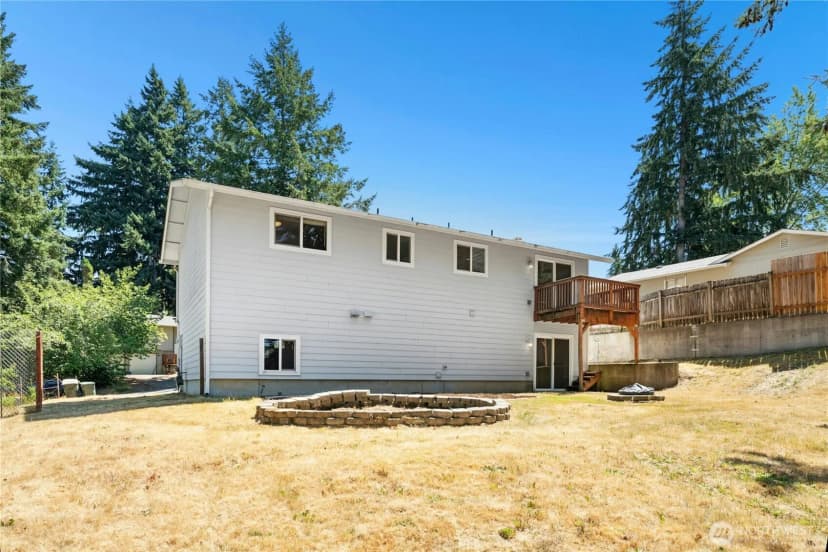 Property photo for 3615 Ryan Street Se, Lacey photo 31