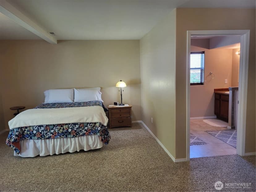 Property photo for 5734 Austin Place, Rock Island photo 9