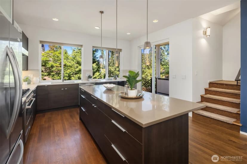 Property photo for 1256 Ne 89th Street, Seattle photo 14