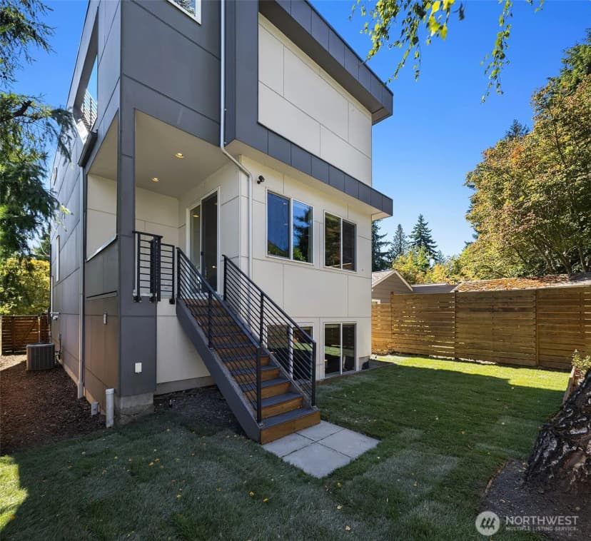 Property photo for 1256 Ne 89th Street, Seattle photo 30