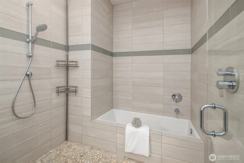 Property photo for 1256 Ne 89th Street, Seattle photo 19