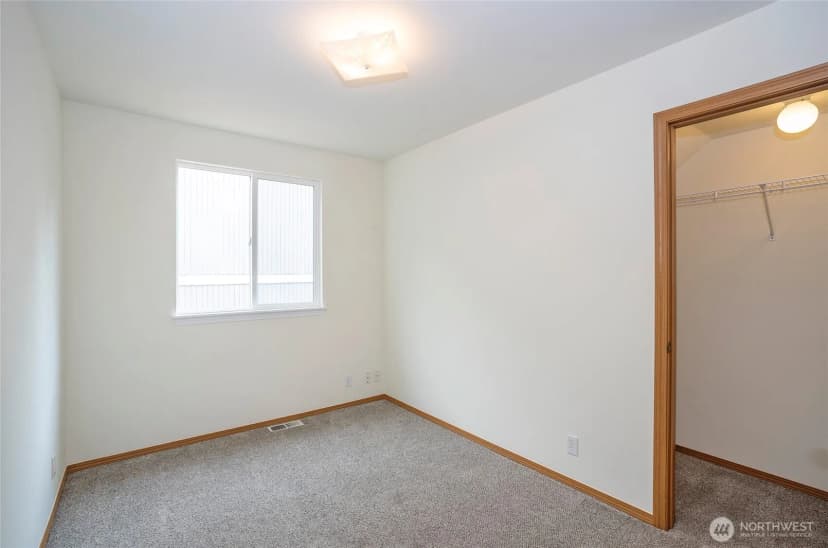 Property photo for 2148 Se 8th Drive, Renton photo 14
