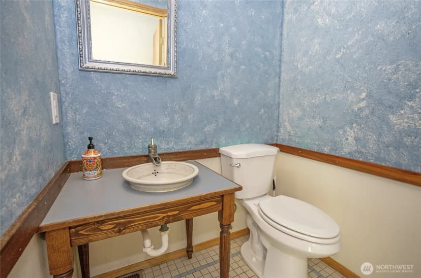 Property photo for 2148 Se 8th Drive, Renton photo 6