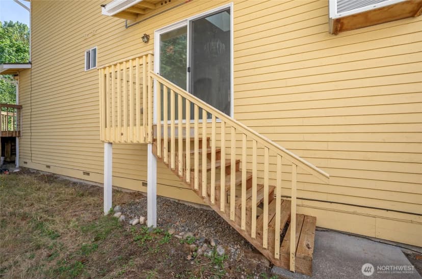 Property photo for 2148 Se 8th Drive, Renton photo 26