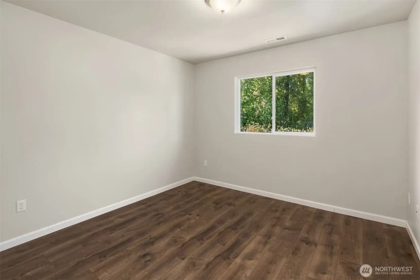 Property photo for 12611 37th Place Ne, Lake Stevens photo 25