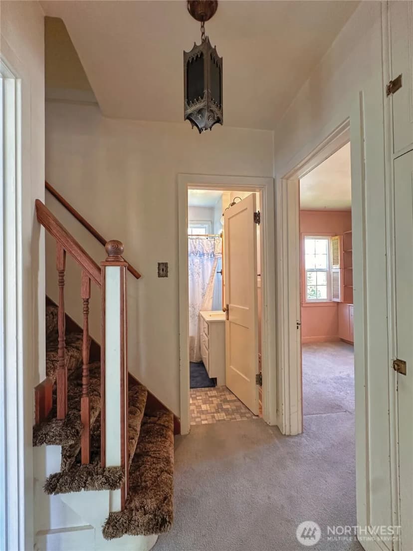 Property photo for 304 Columbia Avenue, Coulee Dam photo 17
