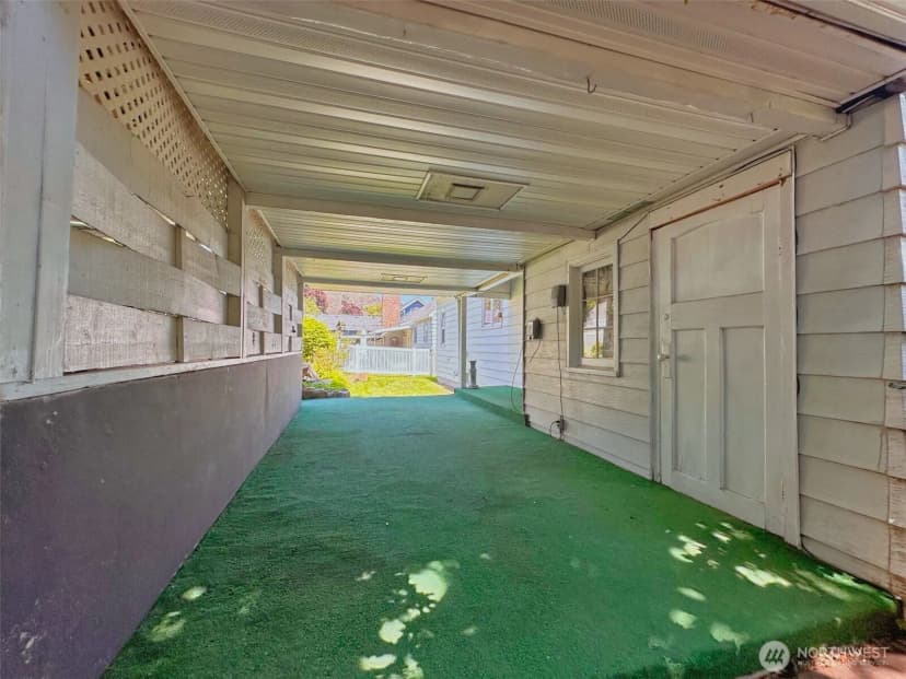Property photo for 304 Columbia Avenue, Coulee Dam photo 28