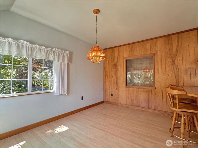 Property photo for 304 Columbia Avenue, Coulee Dam photo 12