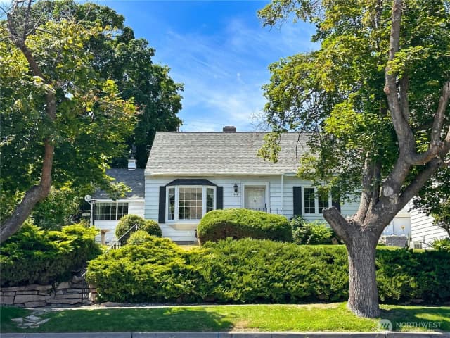 Property photo for 304 Columbia Avenue, Coulee Dam