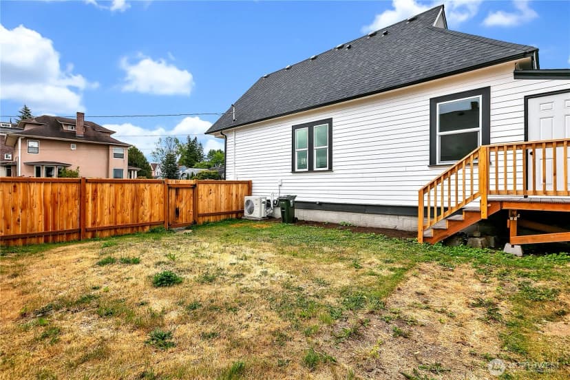 Property photo for 1215 N 10th Street, Tacoma photo 20