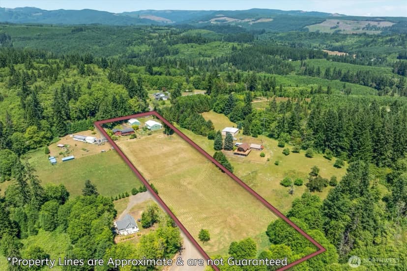 Property photo for 231 Robertson Road, Longview photo 31