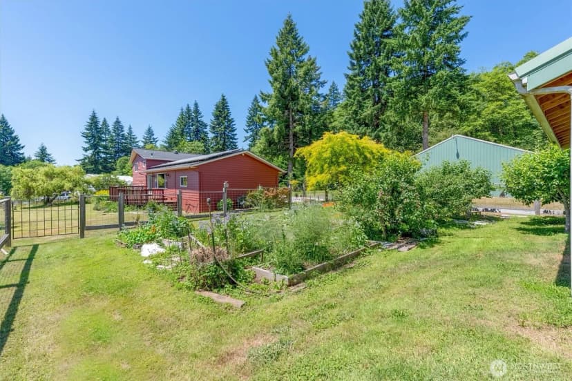 Property photo for 231 Robertson Road, Longview photo 33