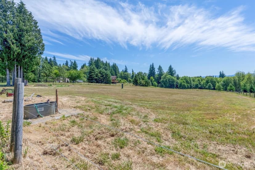 Property photo for 231 Robertson Road, Longview photo 35