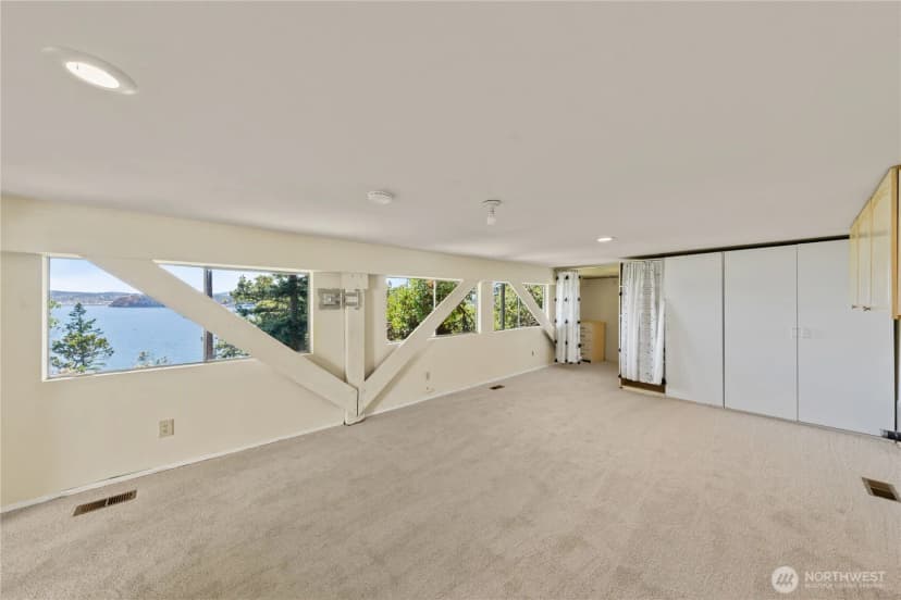 Property photo for 7541 Holiday Boulevard, Anacortes photo 20