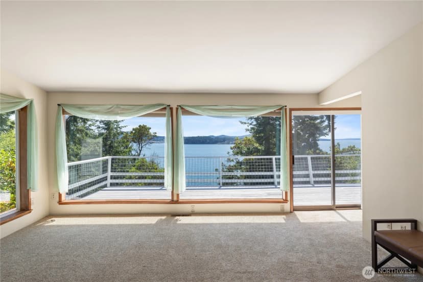 Property photo for 7541 Holiday Boulevard, Anacortes photo 7