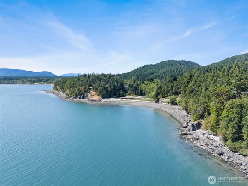 Property photo for 7541 Holiday Boulevard, Anacortes photo 27