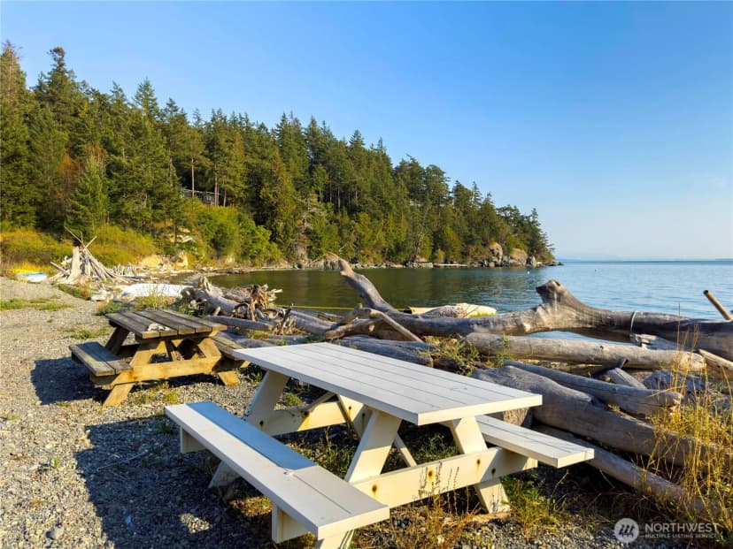 Property photo for 7541 Holiday Boulevard, Anacortes photo 29