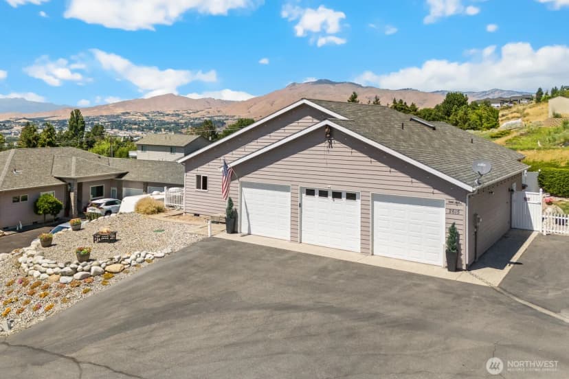 Property photo for 2615 N Baker Avenue, East Wenatchee photo 30