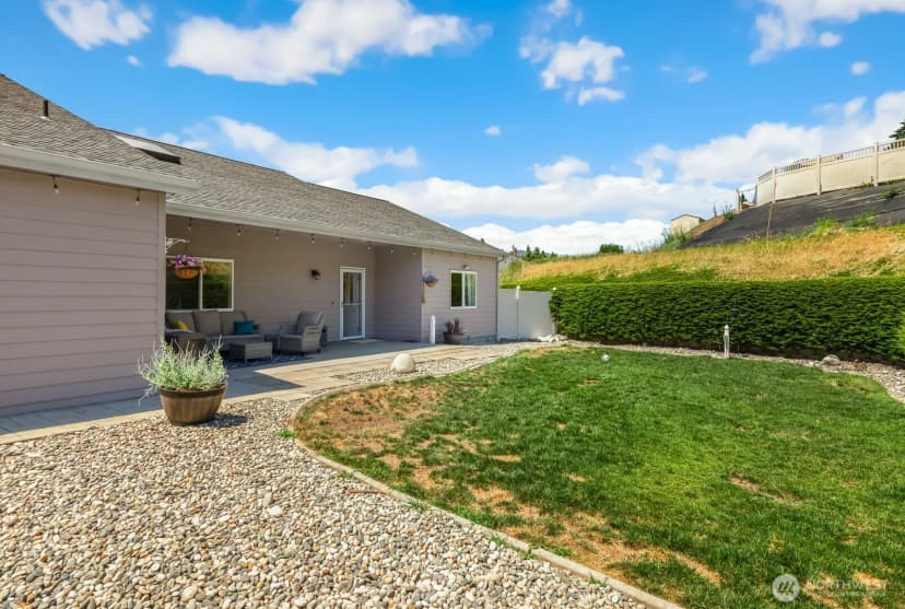 Property photo for 2615 N Baker Avenue, East Wenatchee photo 27