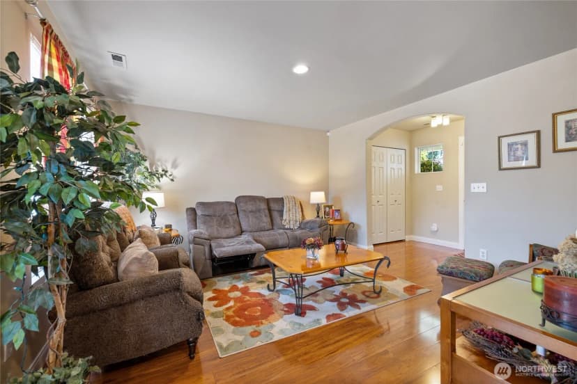 Property photo for 20304 48th Avenue E, Spanaway photo 8