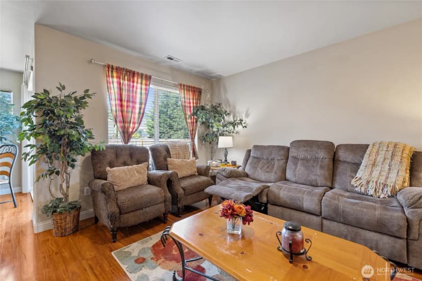 Property photo for 20304 48th Avenue E, Spanaway photo 9
