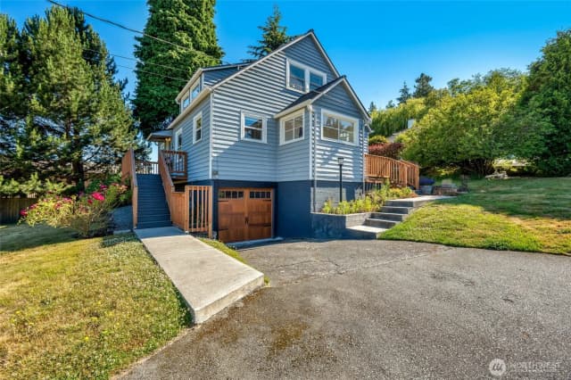 Property photo for 4725 Glenwood Avenue, Everett photo 2
